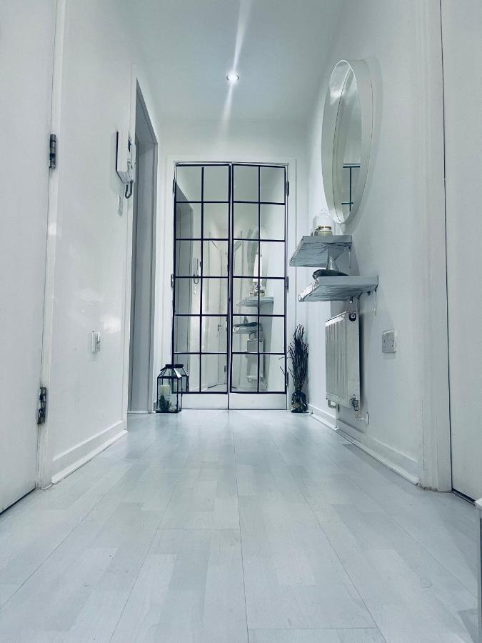 Spacious One Bedroom Ft In Central London King'S Cross Exterior photo